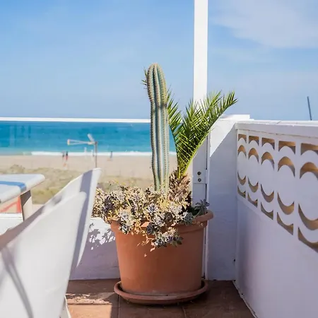 Apartment Preciosa Casa A Pie De Playa Almarda